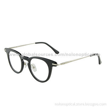 Black Eyeglasses with Round Eye Shape